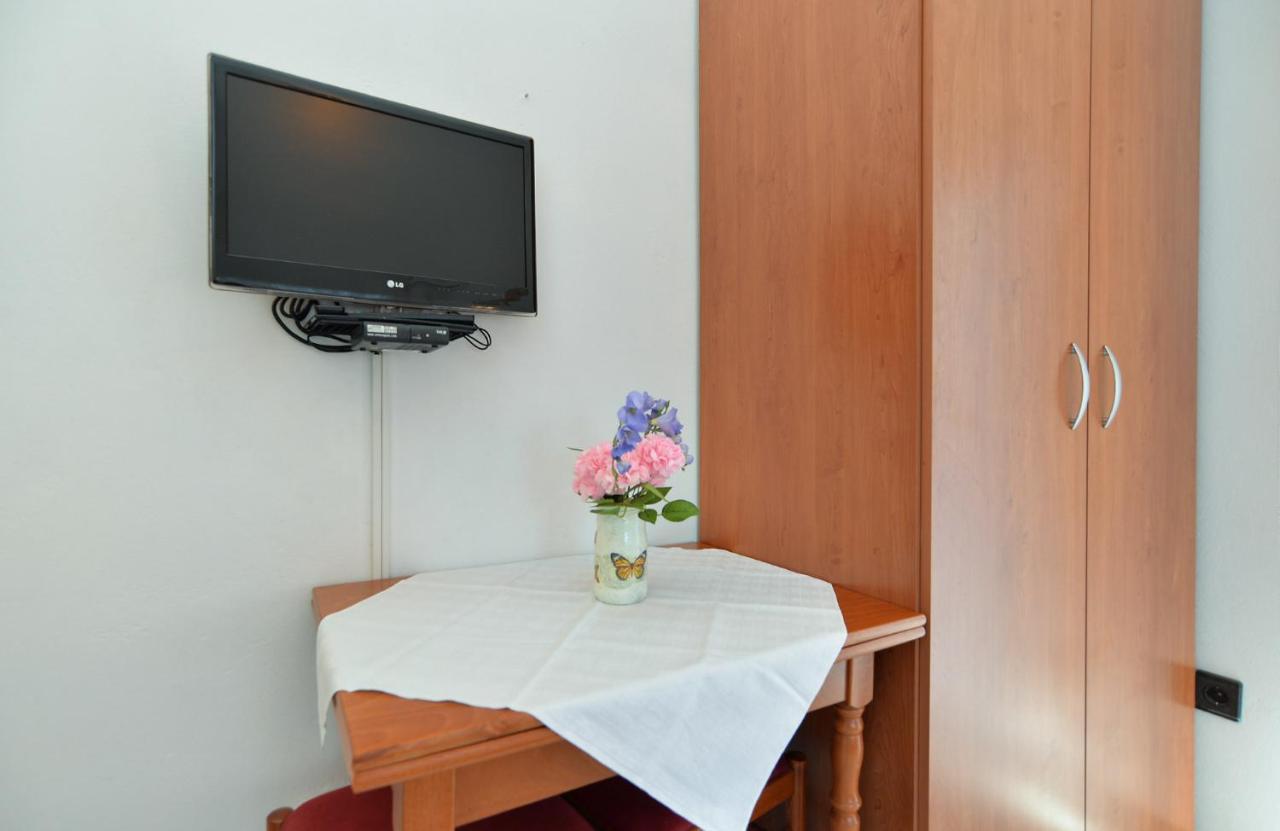 Apartment Bozo 1631 Fažana Εξωτερικό φωτογραφία