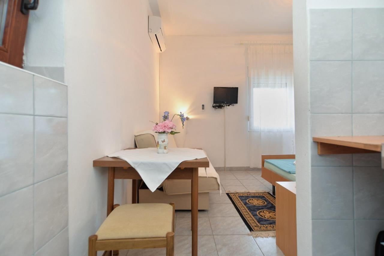 Apartment Bozo 1631 Fažana Εξωτερικό φωτογραφία